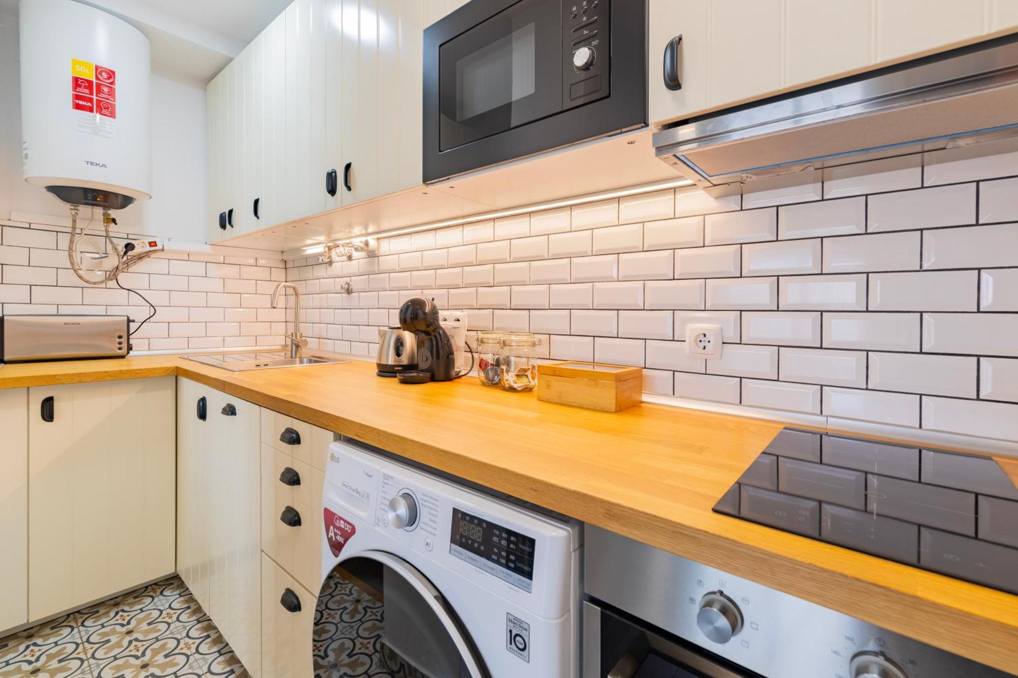 Cosy Remodeled Apartment In The City Center فوندَوْ المظهر الخارجي الصورة